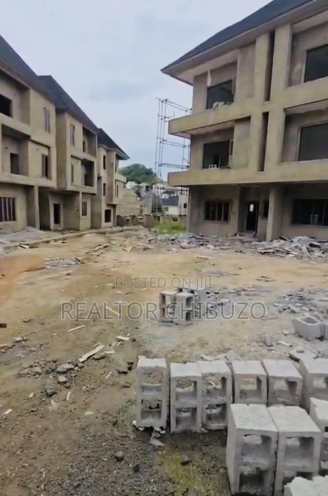 2bdrm Duplex in Abuja Top Realty, Apo Resettlement for sale in Apo Resettlement