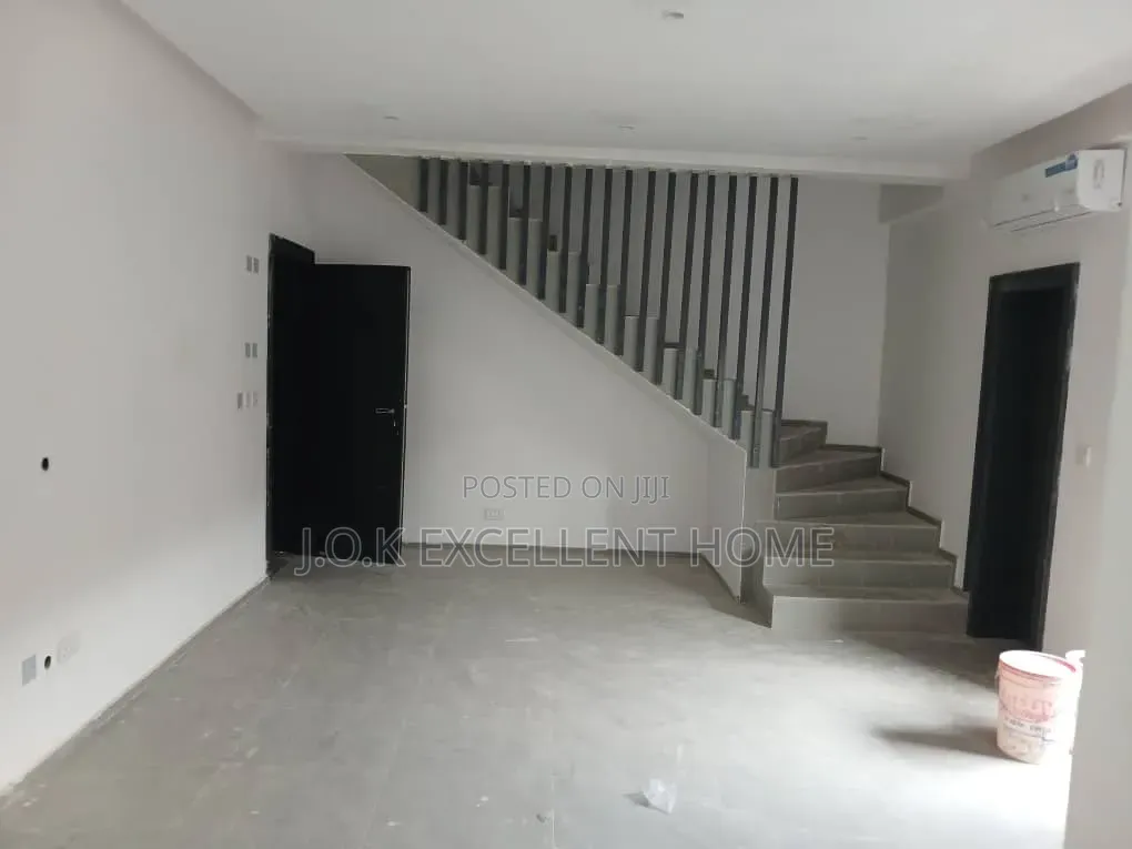 2bdrm Block of Flats in Ilasan for rent in Ilasan