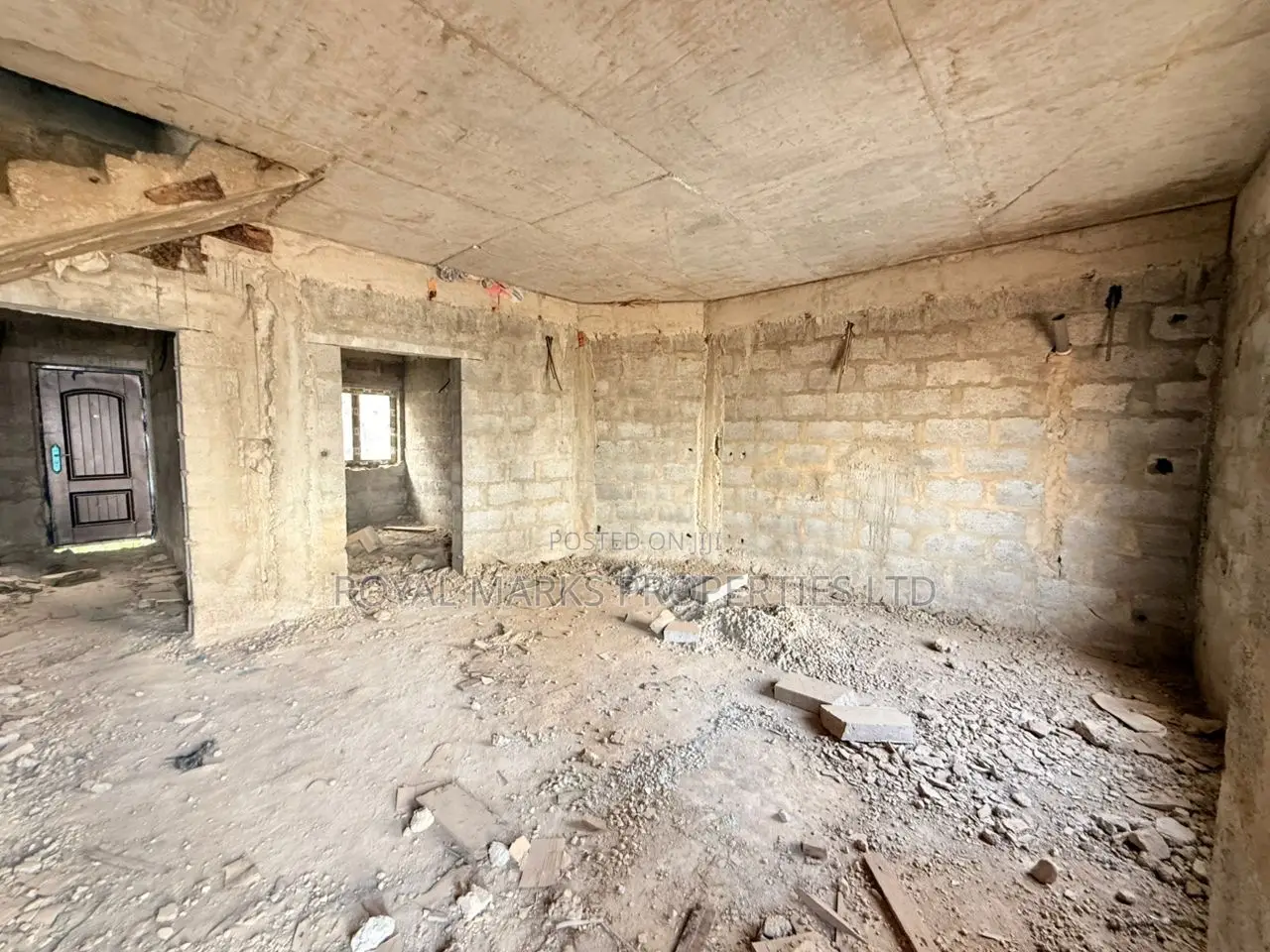 4bdrm Duplex in Dakwo District for sale in Dakwo District