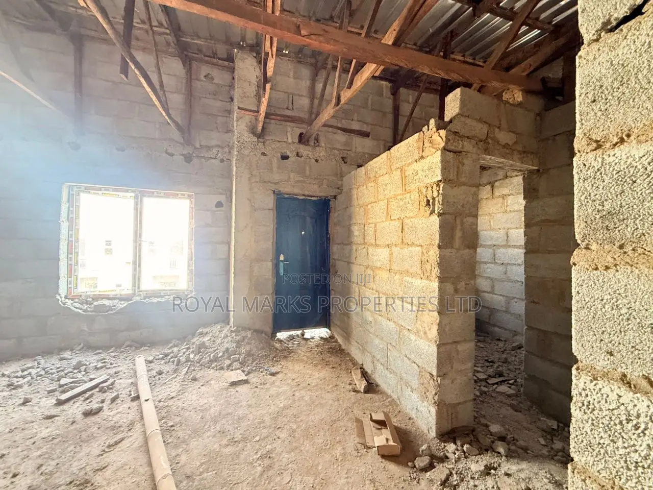 4bdrm Duplex in Dakwo District for sale in Dakwo District