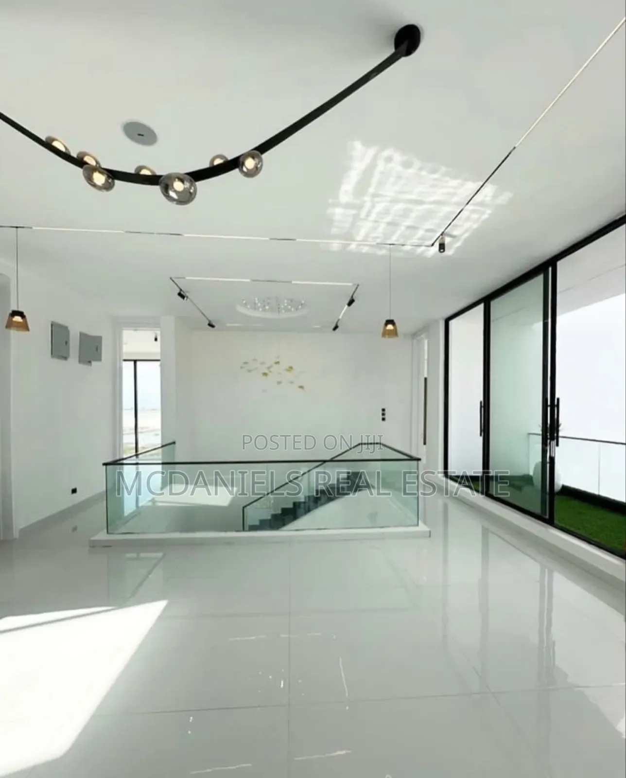 5bdrm Duplex in Osapa london for sale in Osapa london