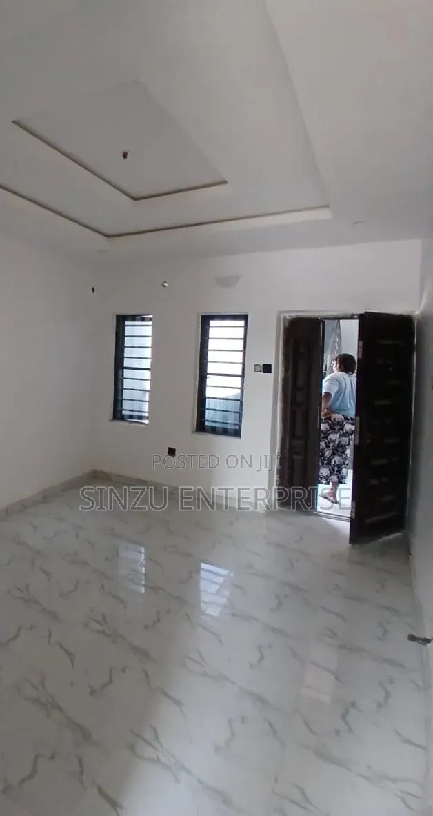 1bdrm Shared Apartment in Chevron for rent in Chevron