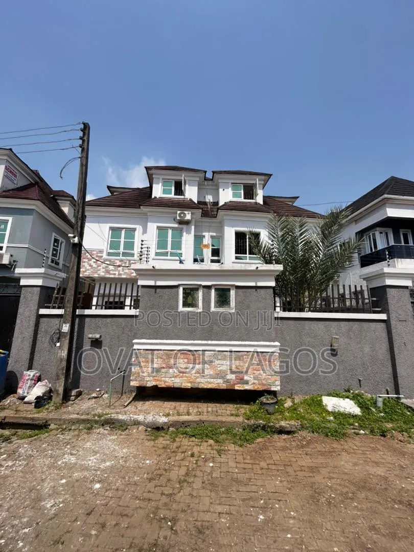 5bdrm Duplex in Chevron Alternative for sale in Chevron