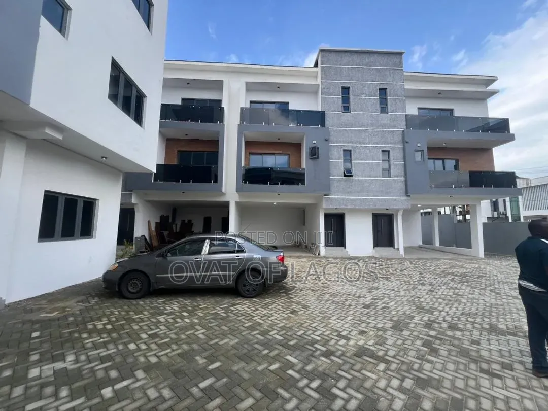 2bdrm Apartment in Ologolo for sale in Ologolo