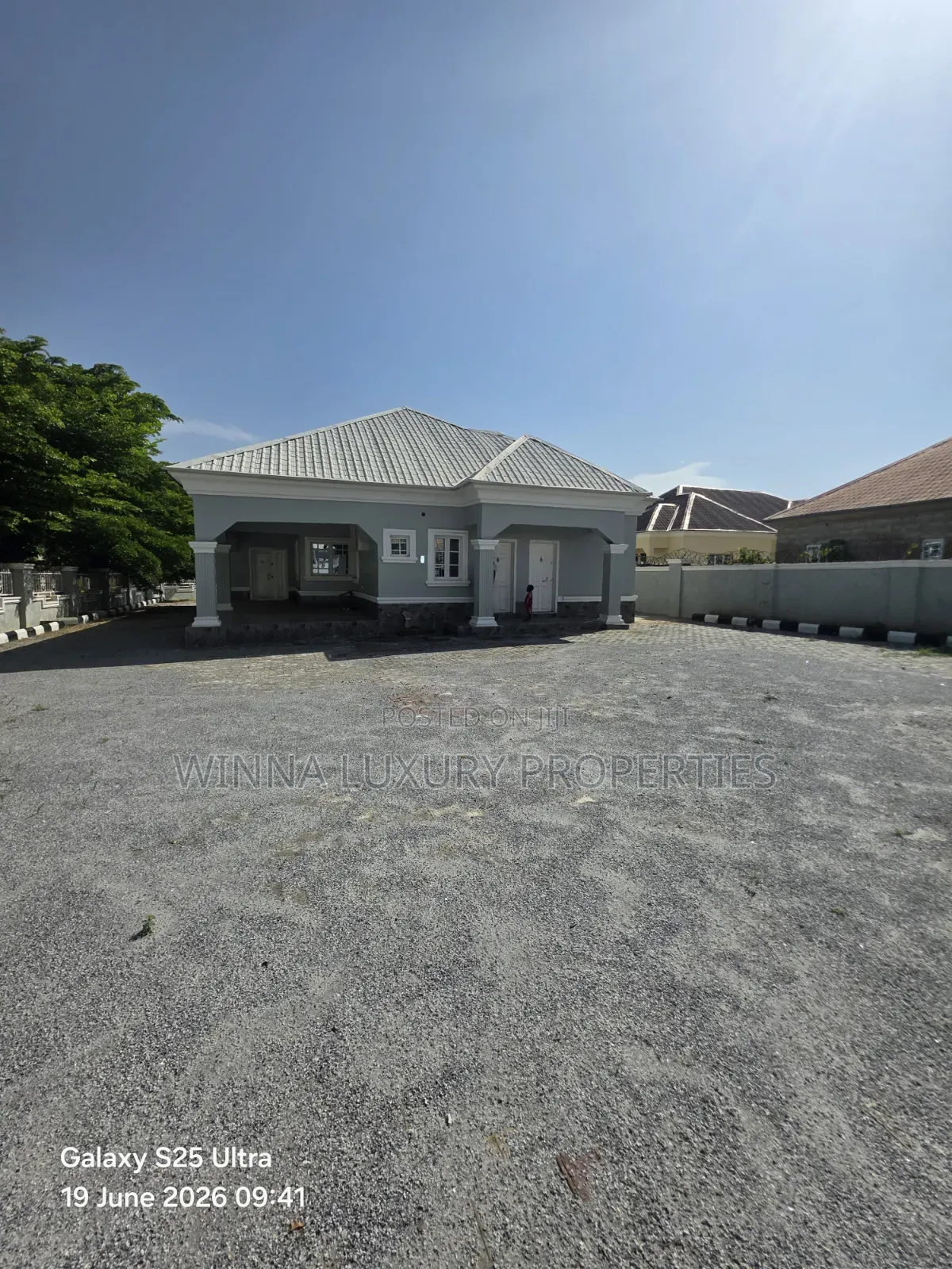 3bdrm Bungalow in Oil Spring Estate, Lugbe District for rent in Lugbe District