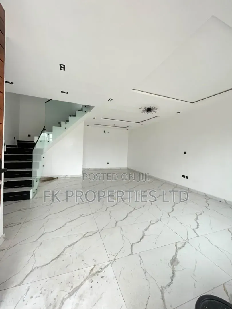 3bdrm Townhouse / Terrace in Sangotedo for rent in Sangotedo