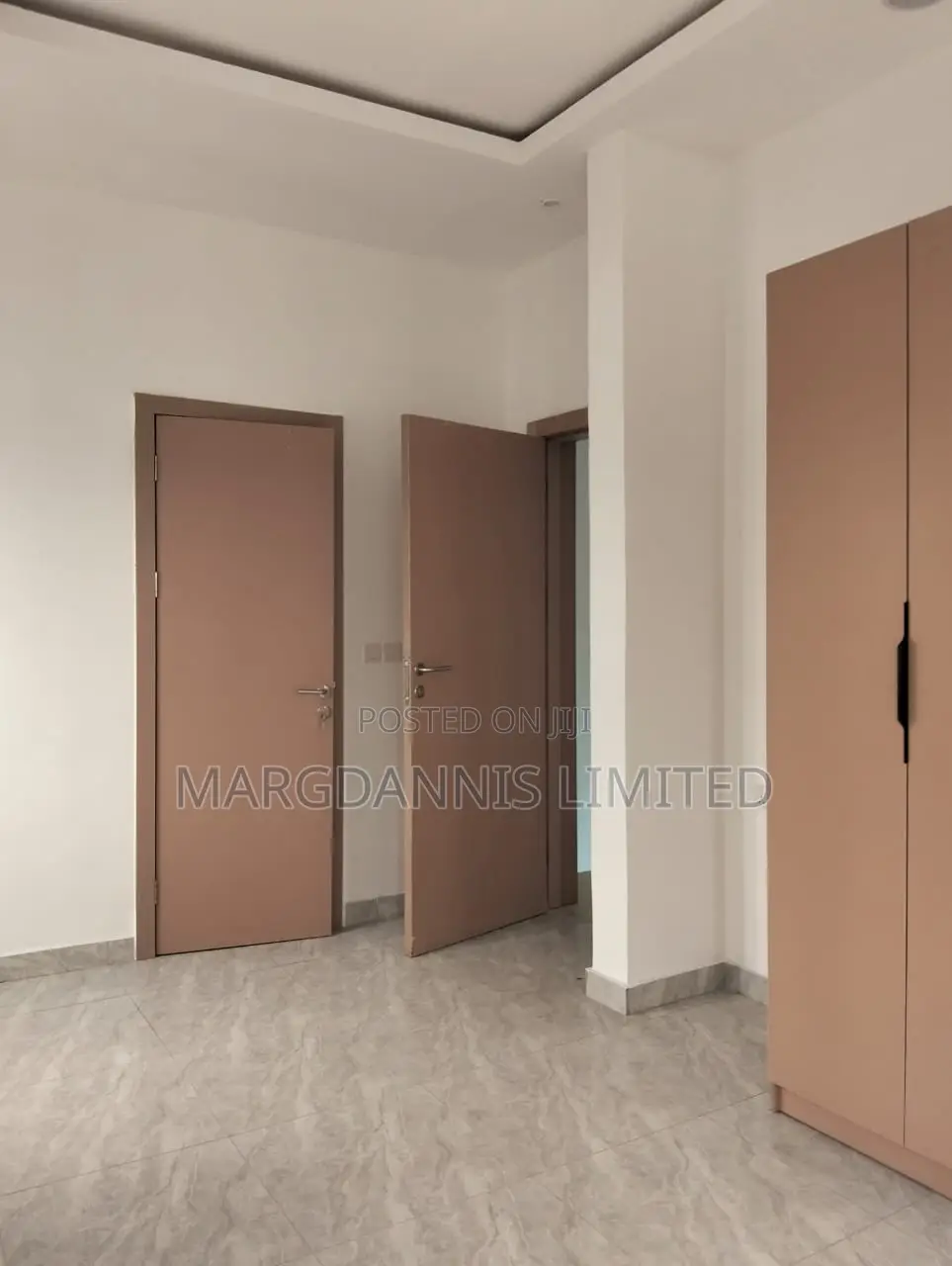 4bdrm Duplex in Alaka for sale in Alaka Estate