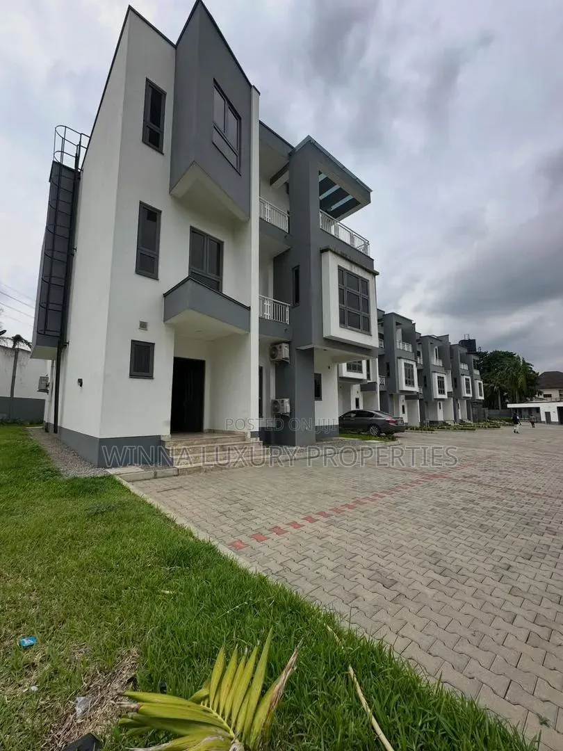 5bdrm Townhouse/Terrace in Wuse for sale in Wuse 2
