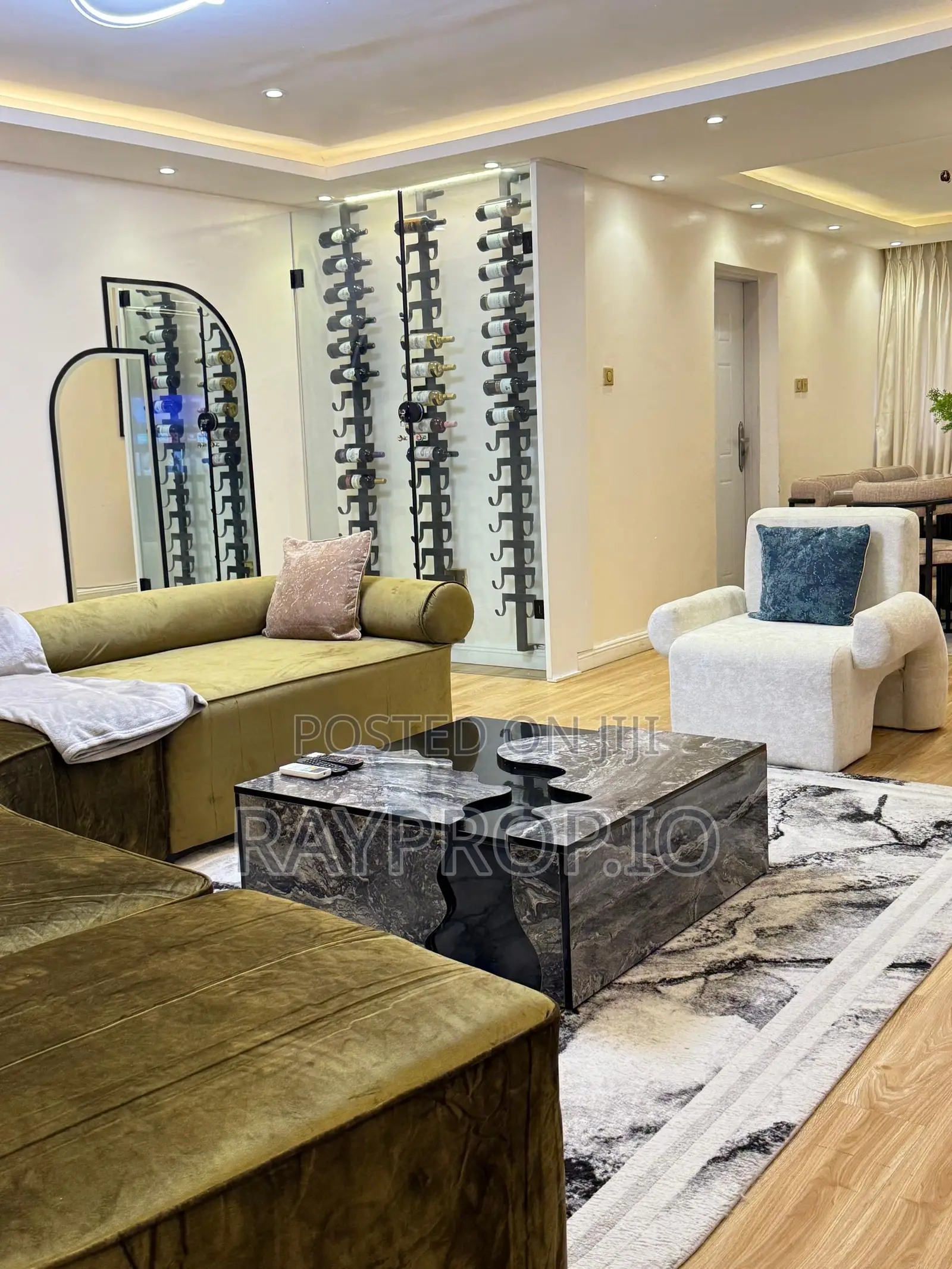 3 Bedroom Shortlet in Victoria Island in Adeola Odeku