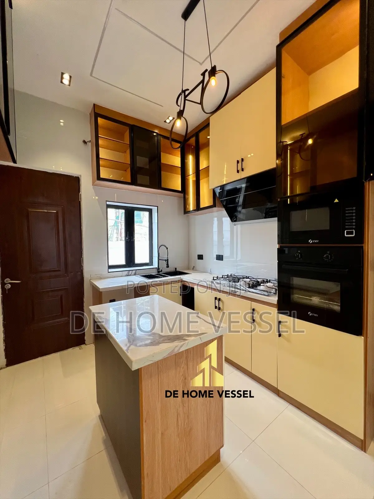2bdrm Duplex in Ikota for sale in Ikota