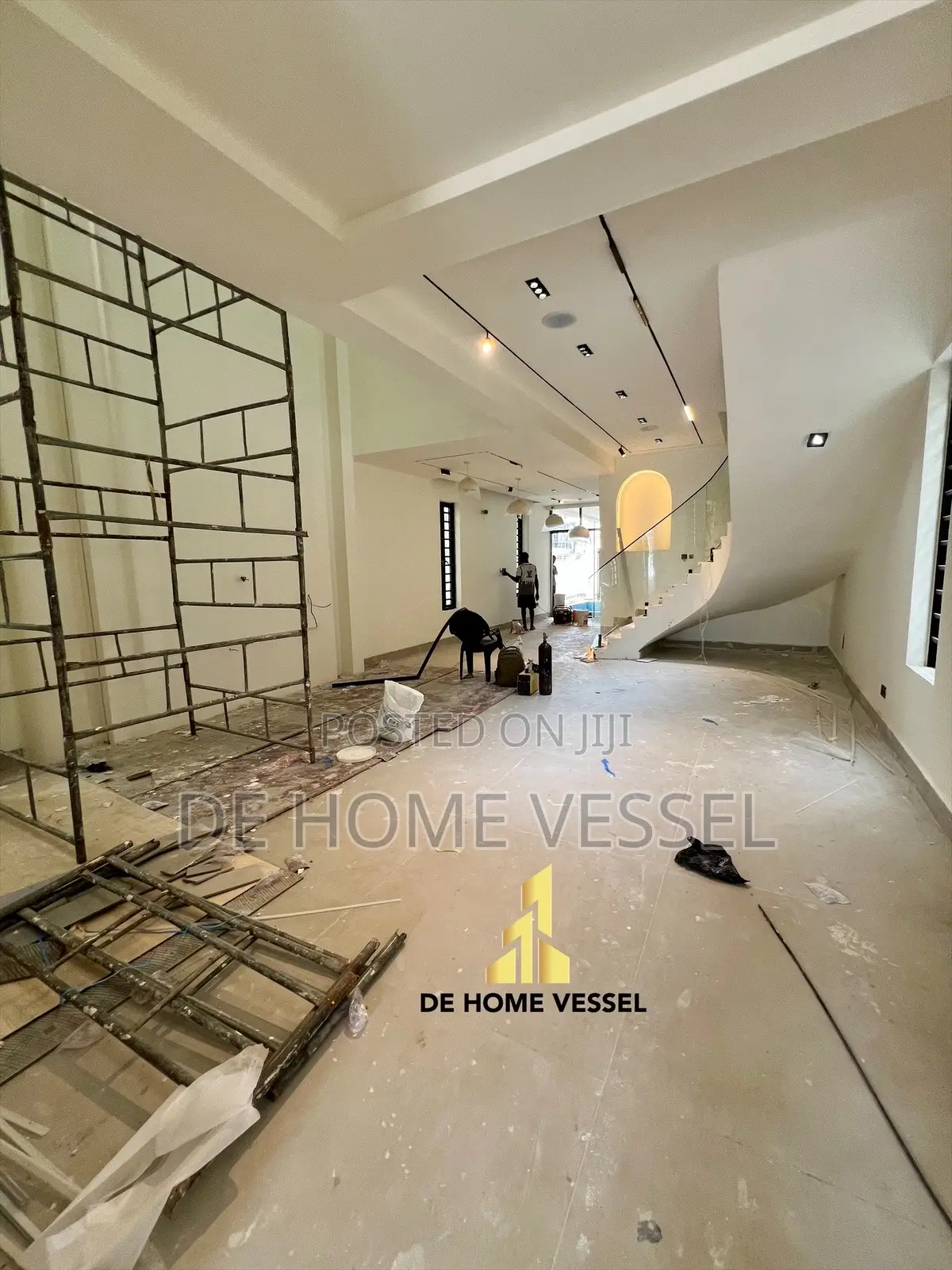 5bdrm Duplex in Lekki Phase 1 for sale in Lekki Phase 1