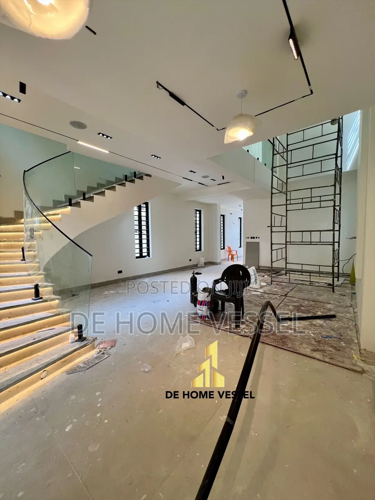 5bdrm Duplex in Lekki Phase 1 for sale in Lekki Phase 1