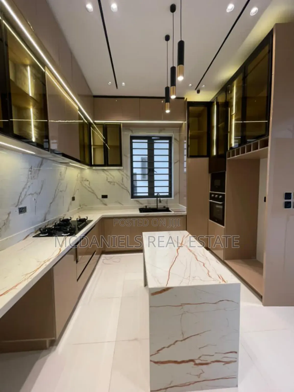 5bdrm Duplex in Ado / Ajah for sale in Ado / Ajah