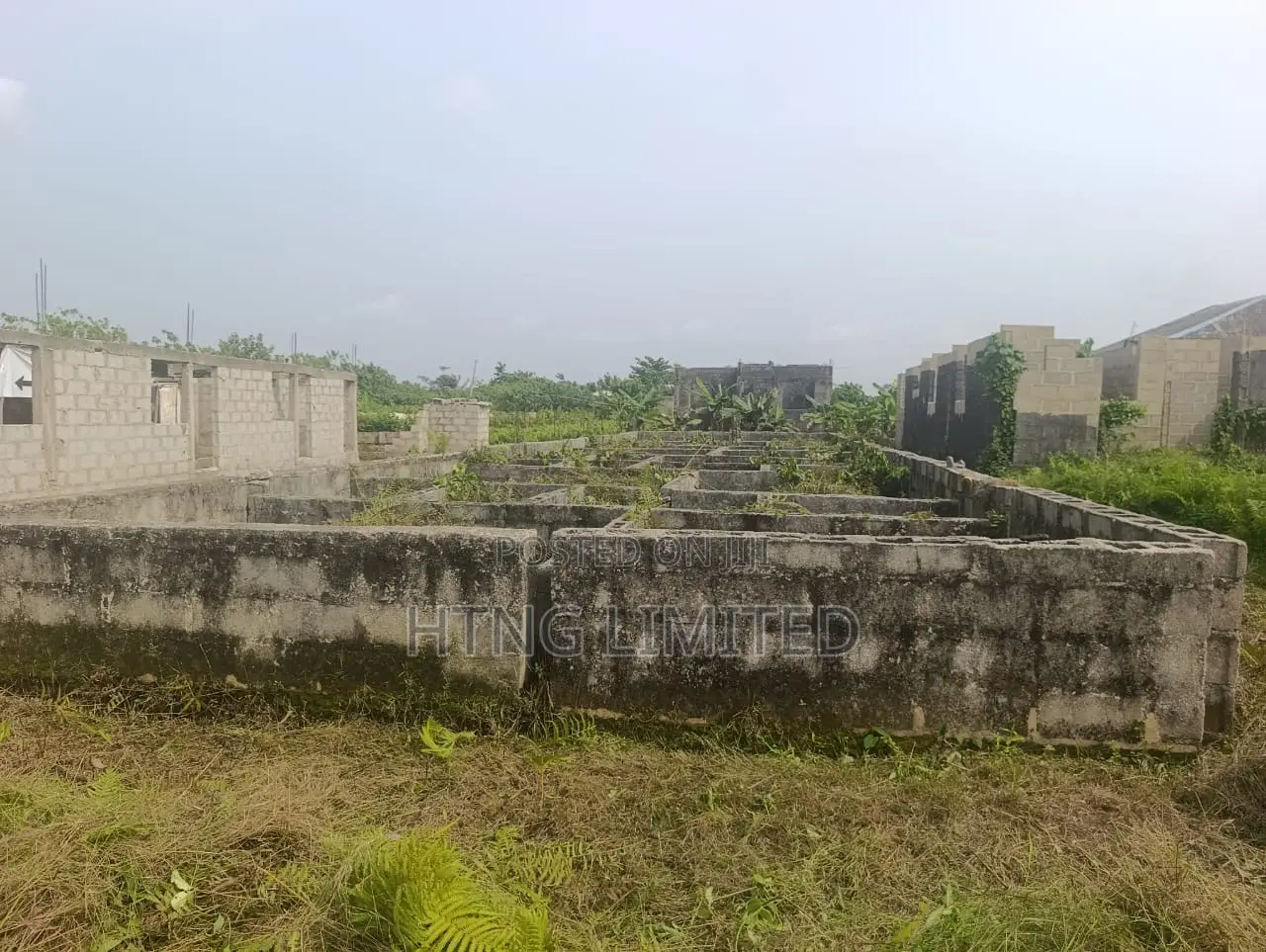 Half Plot of Land for Sale With Foundation on It in Igbogbo