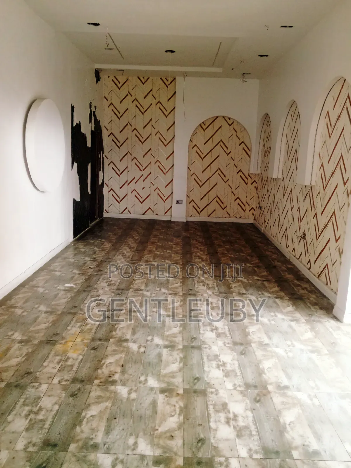 A 120 SQM Space for Rent, Lekki Phase.1 in Lekki Phase 1