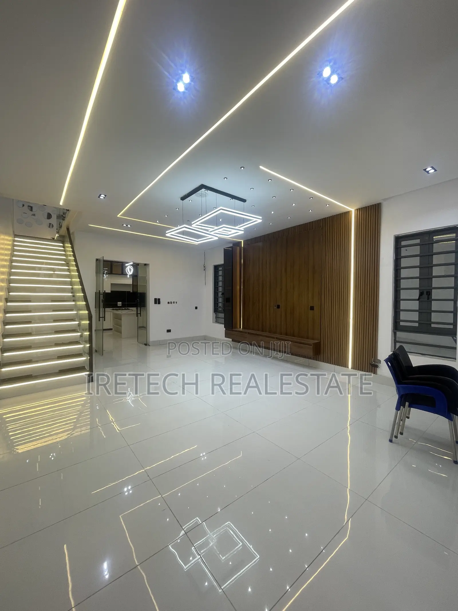 4bdrm Duplex in Lekki Palm Estate, Ado / Ajah for sale in Ado / Ajah