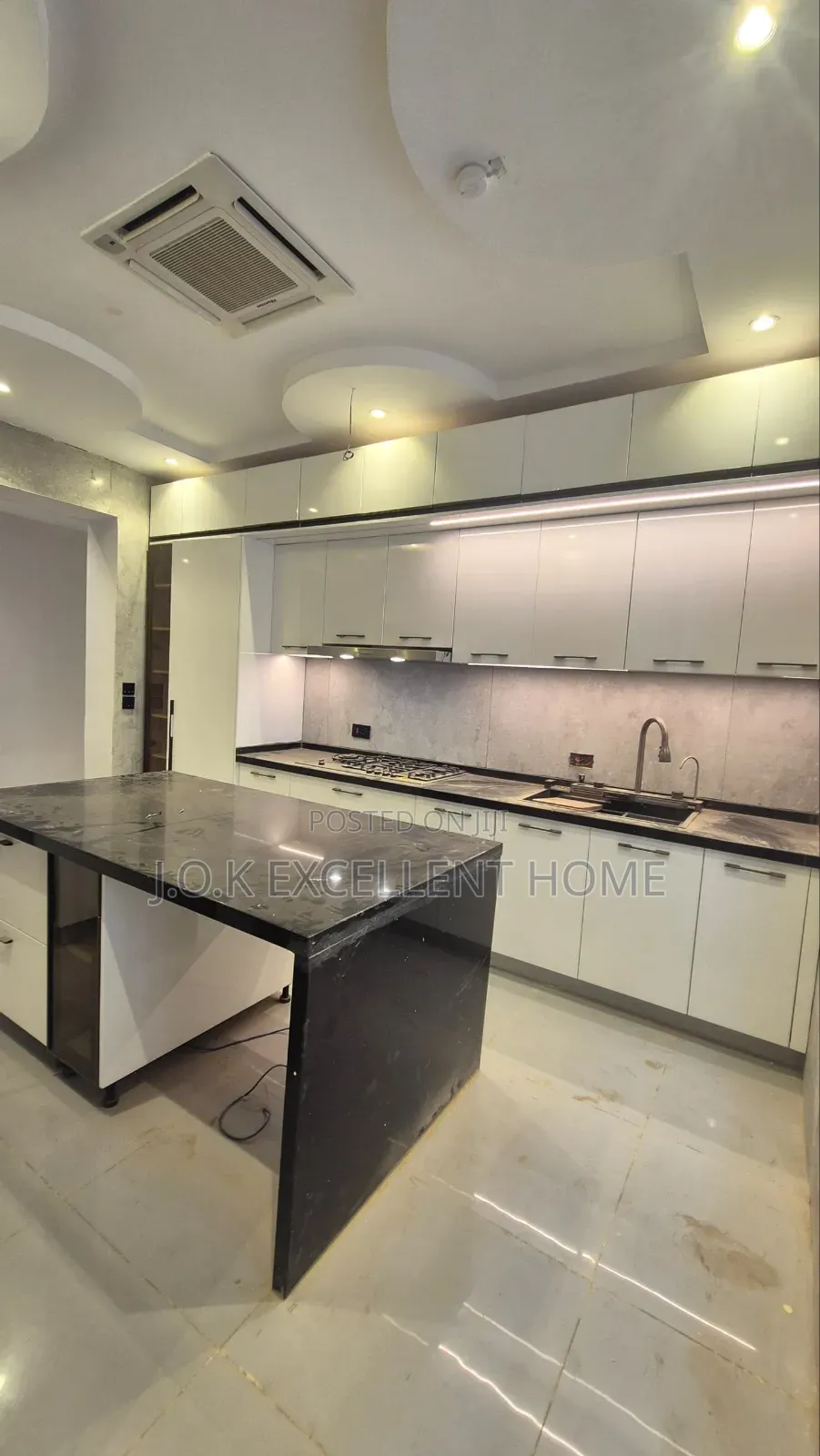 5bdrm Duplex in Ikeja GRA for sale in Ikeja GRA