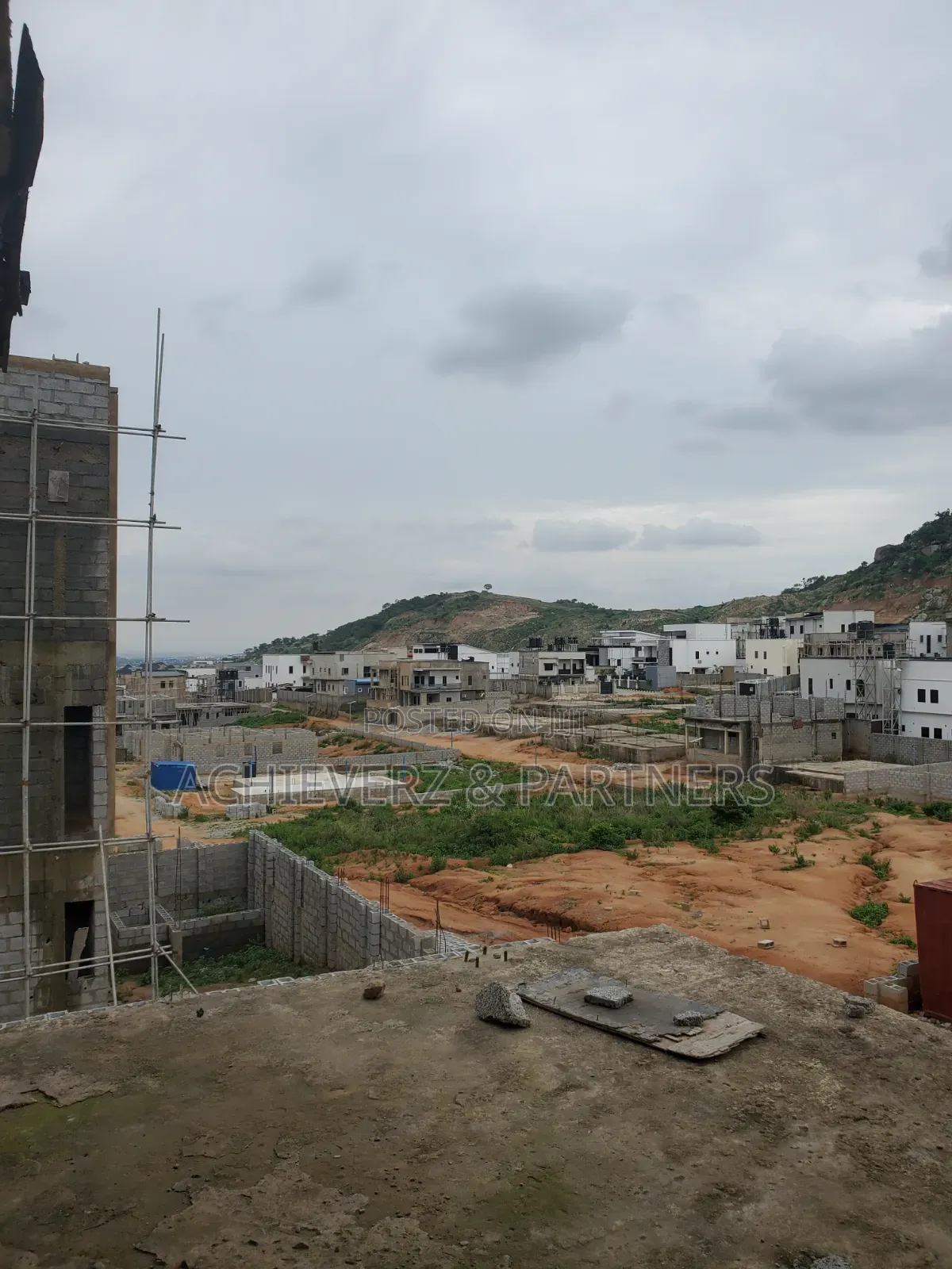 5bdrm Duplex In Katampe Extension For Sale in Katampe Extension