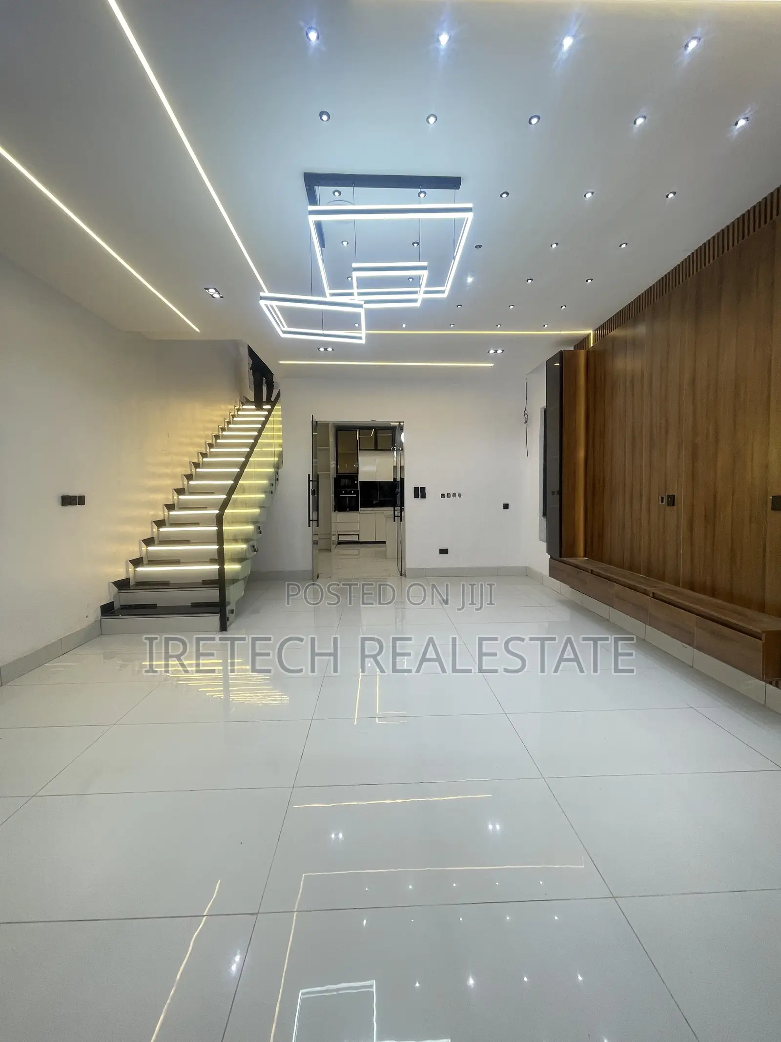4bdrm Duplex in Lekki Palm Estate, Ado / Ajah for sale in Ado / Ajah
