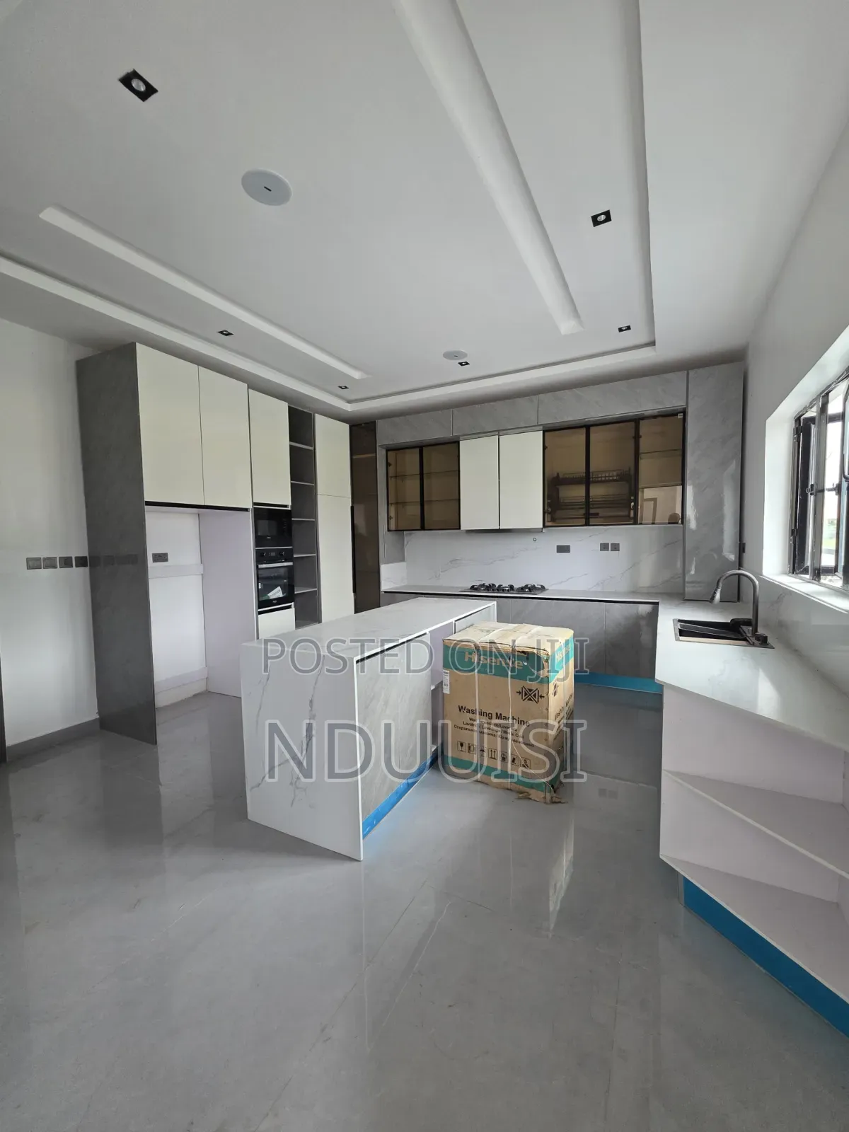 7bdrm Duplex in Hampton Bay Estate, Ikate-Elegushi for sale in Ikate-Elegushi