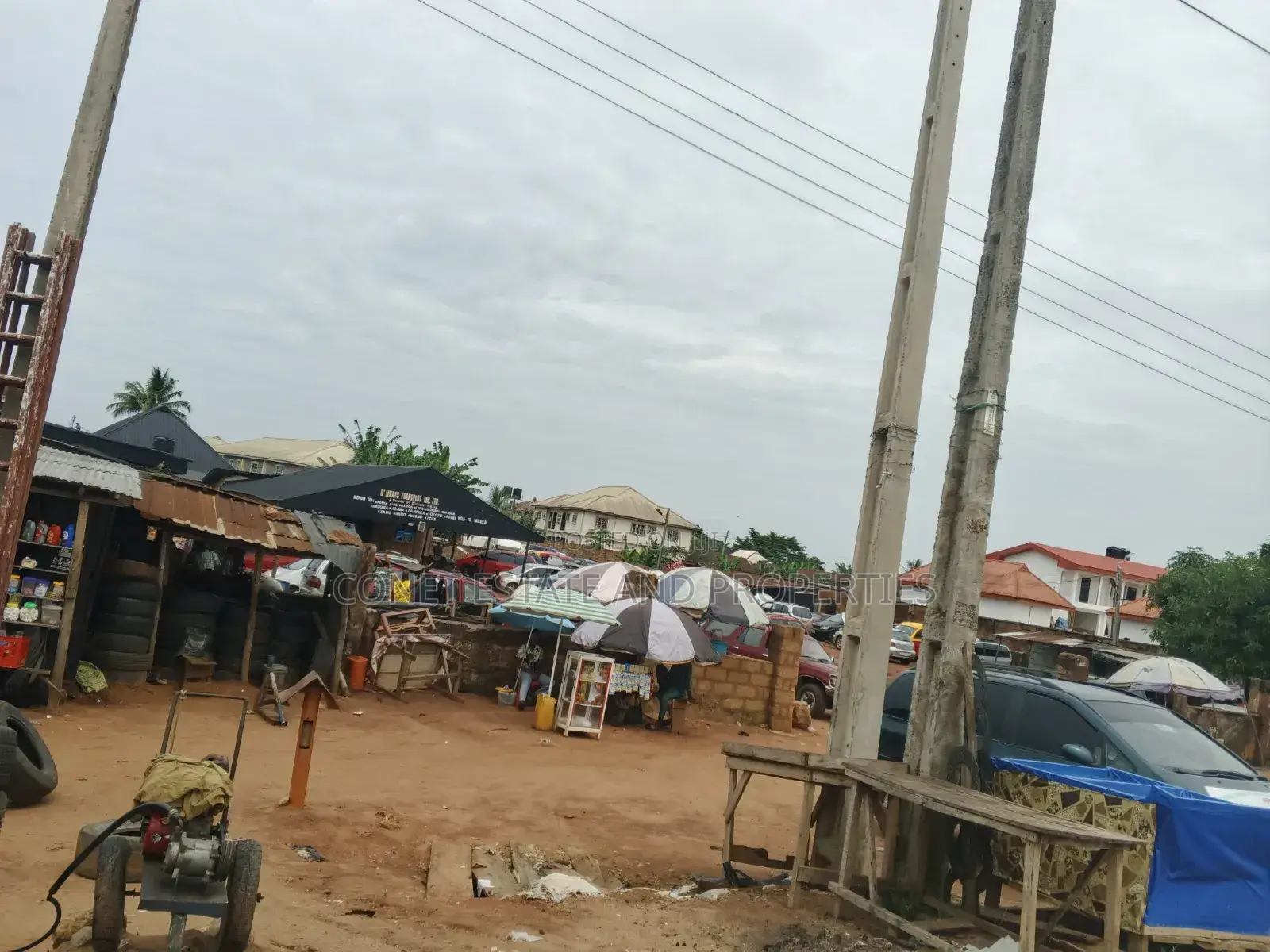 Land at the Expressway in Benin City
