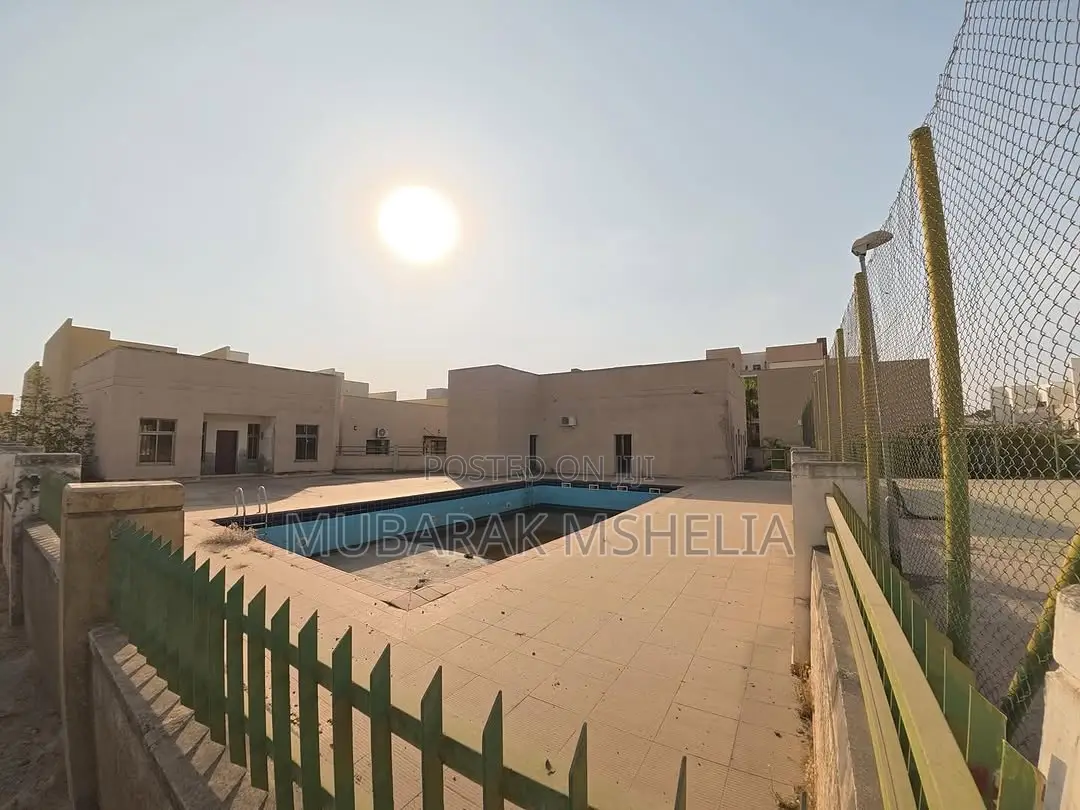 4bdrm Duplex in Maitama for sale in Maitama