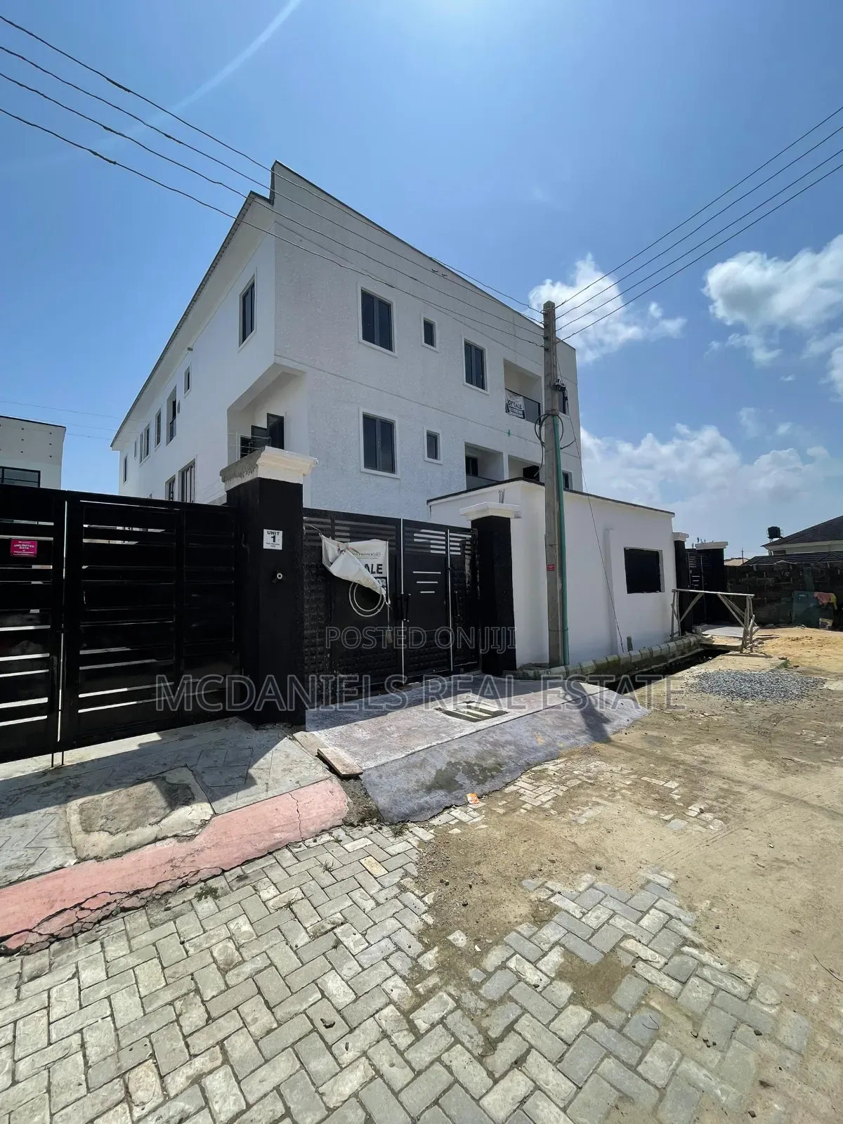 3bdrm Apartment in Ado / Ajah for sale in Ado / Ajah