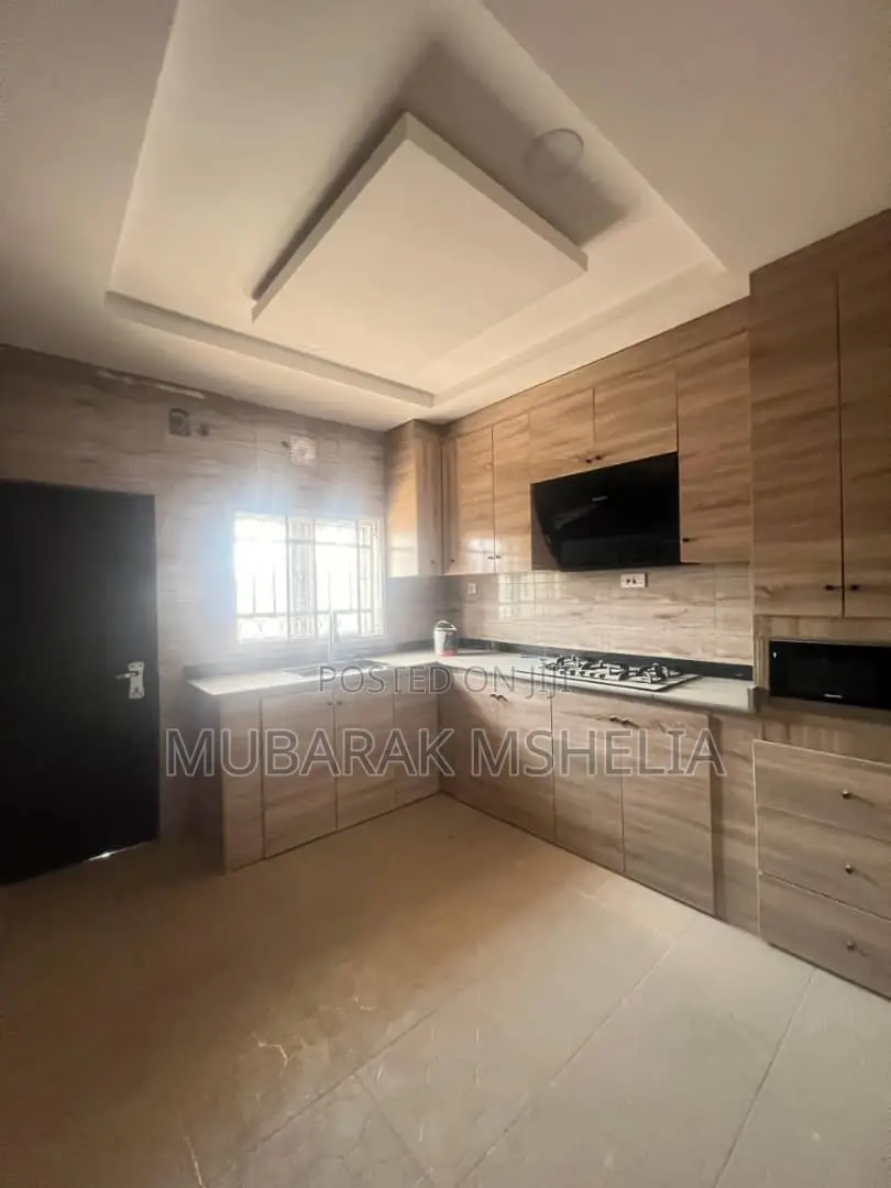 4bdrm Duplex in Guzape District for sale in Guzape District