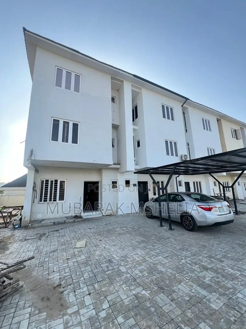 4bdrm Duplex in Guzape District for sale in Guzape District