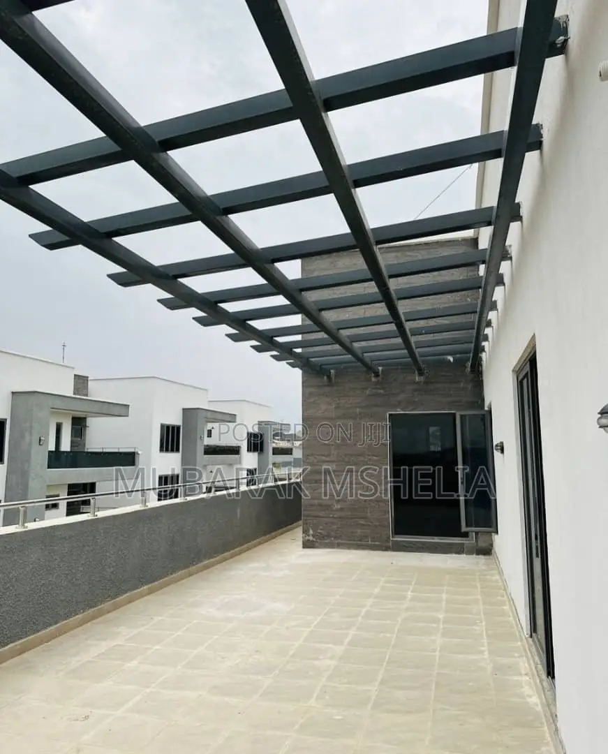 5bdrm Duplex in Wuye for sale in Wuye