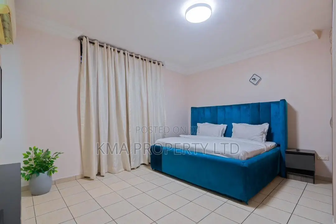 Luxurious 2 Bedroom Duplex in 1004
