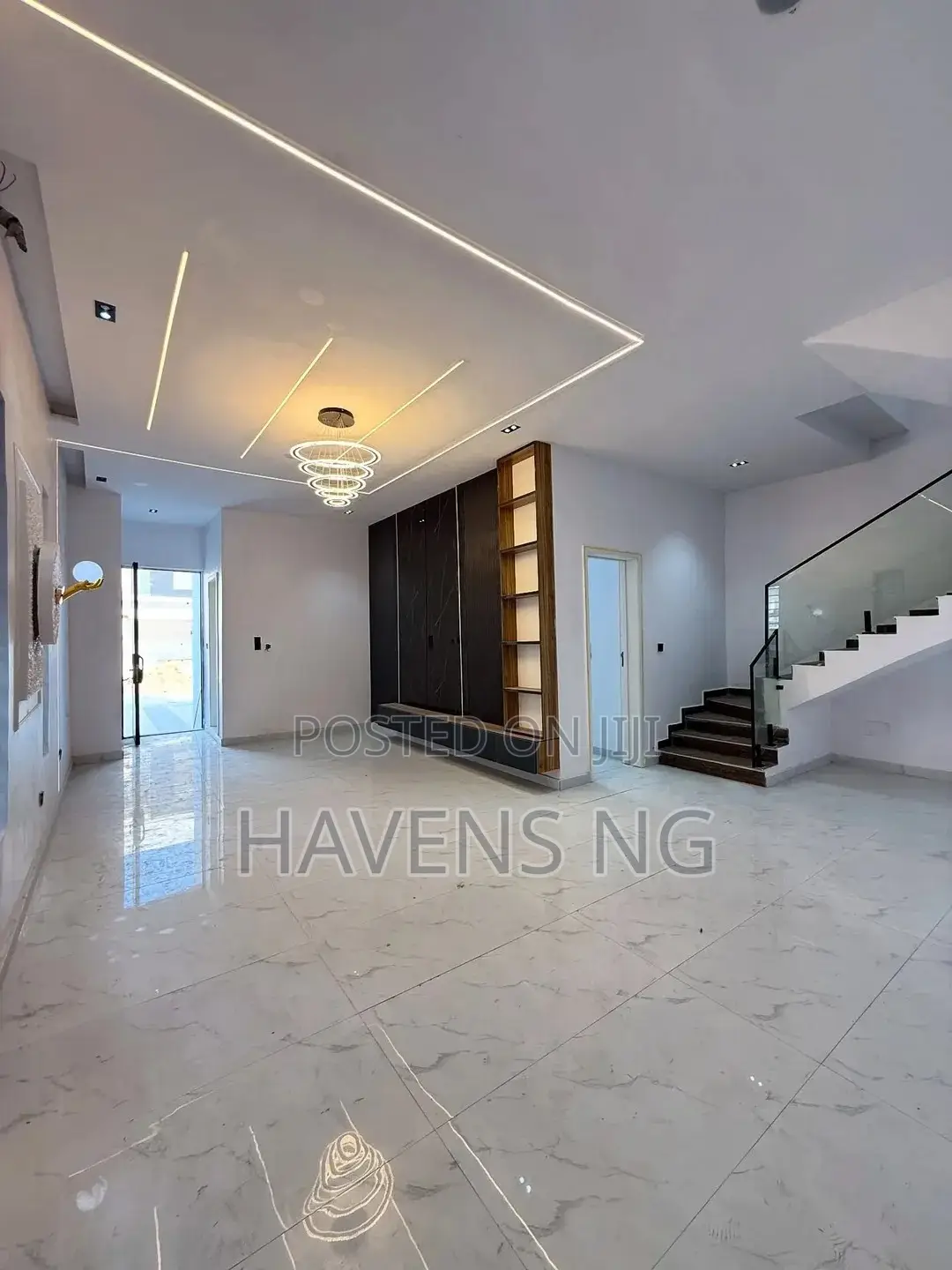 4bdrm Duplex in Ikota for sale in Ikota