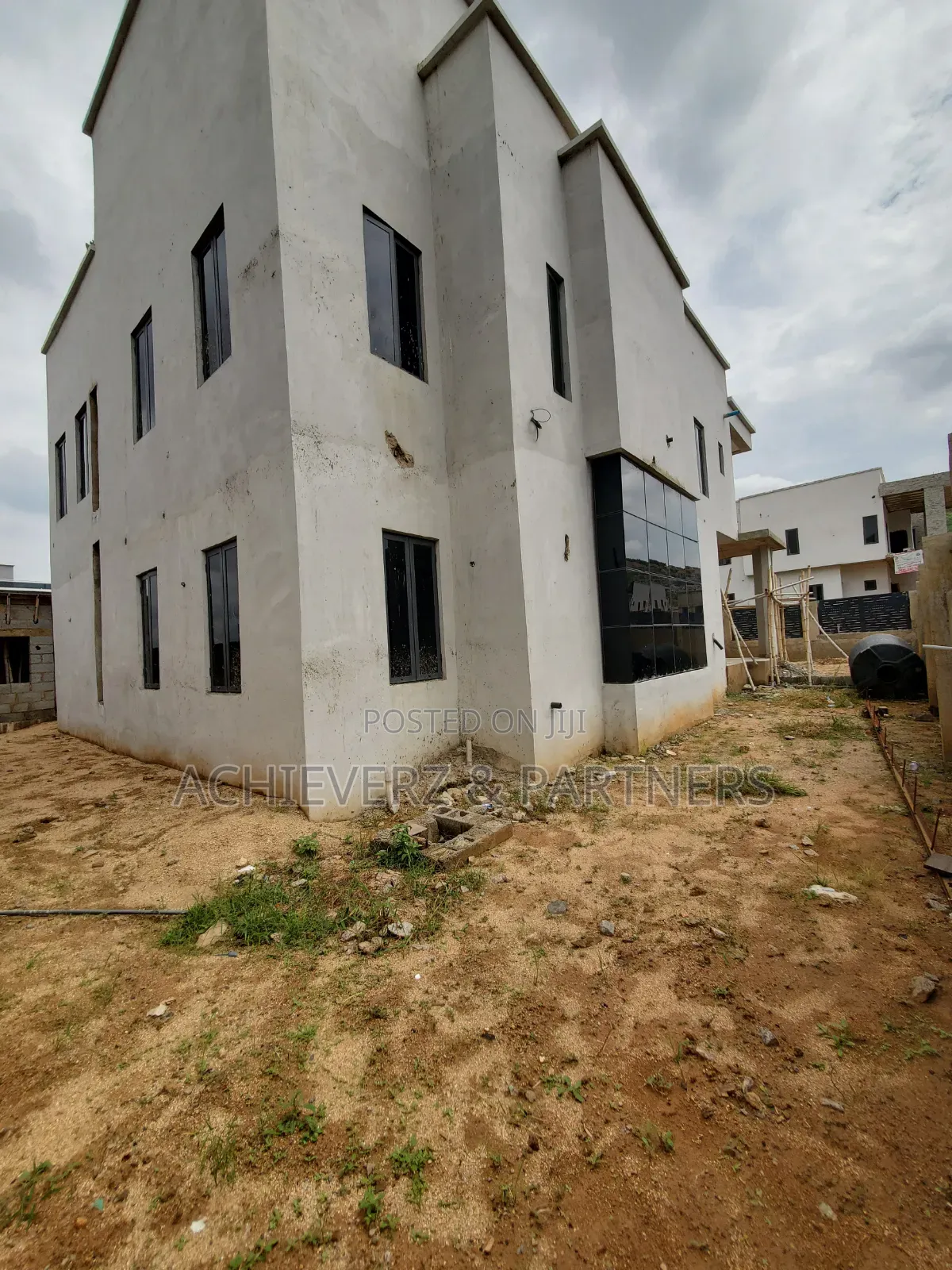 5bdrm Duplex in Katampe Extension for sale in Katampe Extension