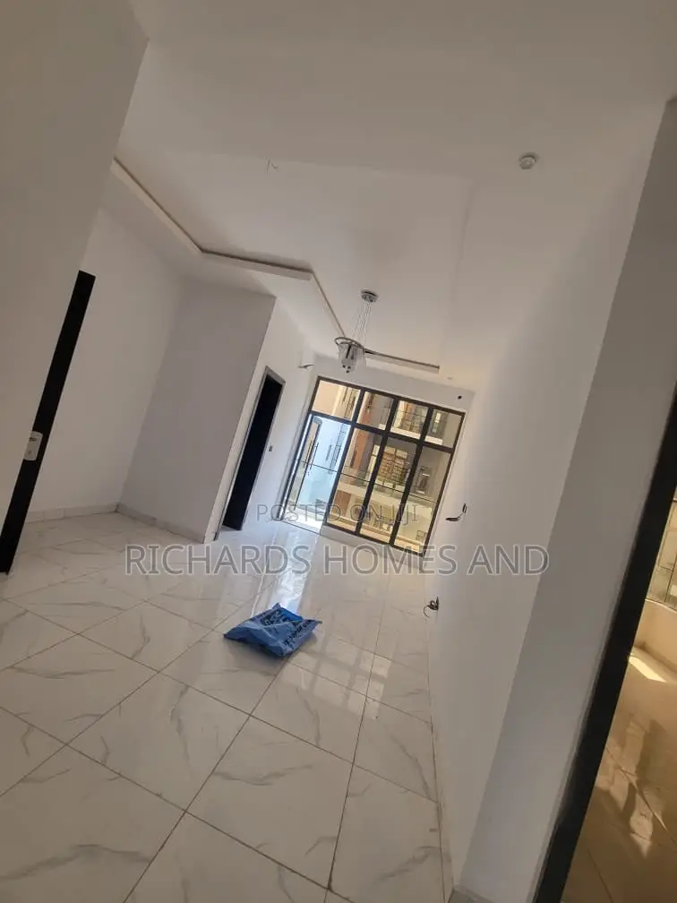 2bdrm Apartment in Ilaje / Lekki for rent in Ilaje / Lekki