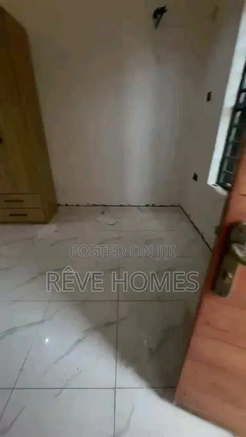 Furnished 2bdrm Apartment in Fola Agoro for rent in Fola Agoro