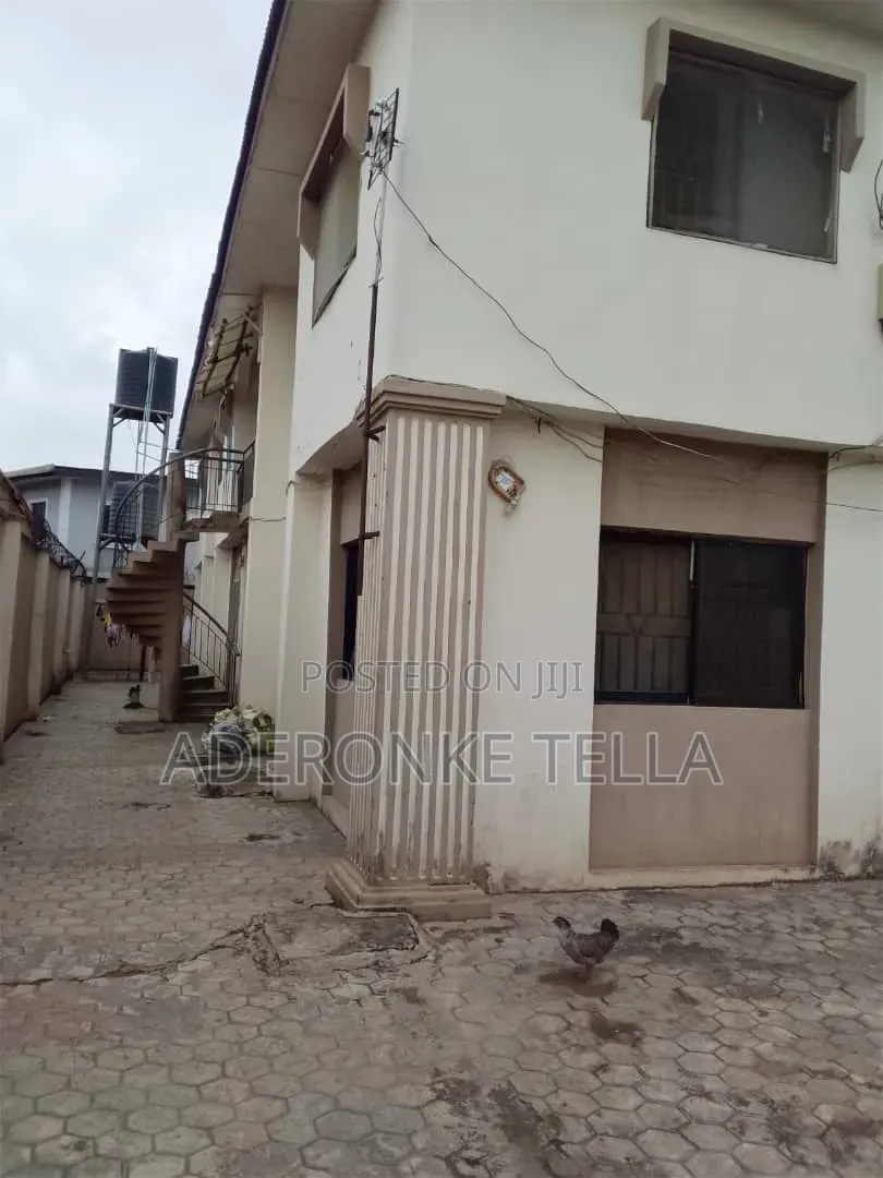 Furnished 3bdrm Block of Flats in White House, Iju-Ishaga for rent in Iju-Ishaga