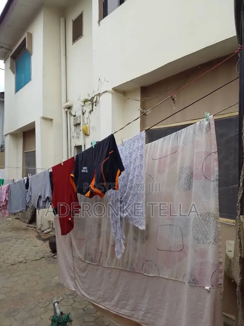 Furnished 3bdrm Block of Flats in White House, Iju-Ishaga for rent in Iju-Ishaga