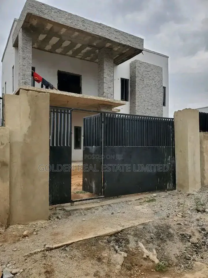 5bdrm Duplex in Katampe Extension for sale in Katampe Extension