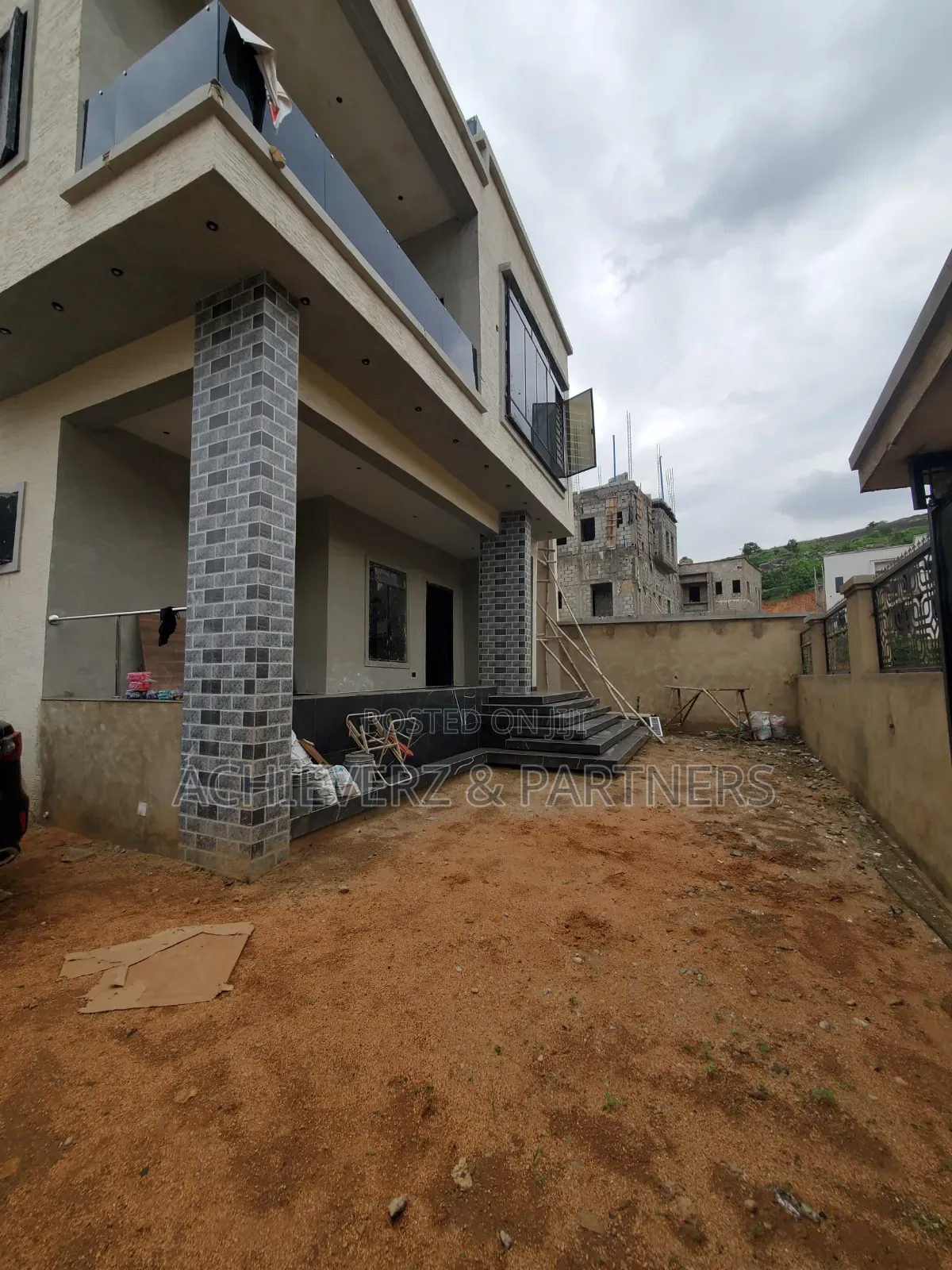 5bdrm Duplex in Katampe Extension for sale in Katampe Extension