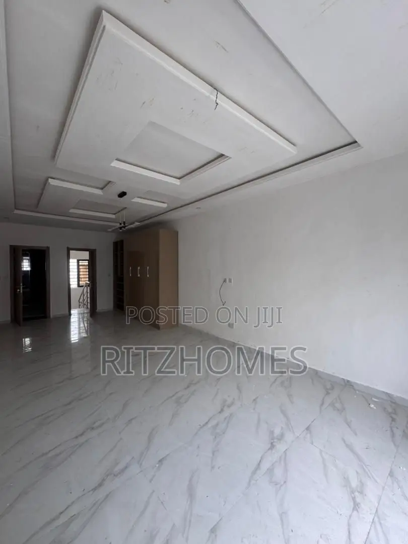 2bdrm Duplex in Ikate for rent in Ikate