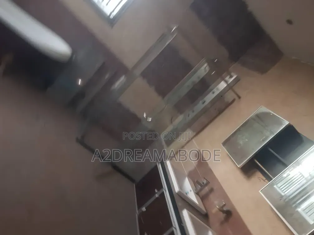 7bdrm Duplex in Omole Phase 1 for rent in Omole Phase 1