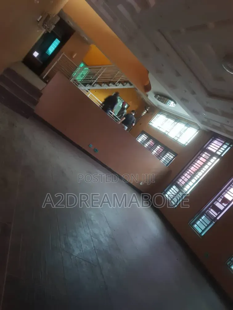 7bdrm Duplex in Omole Phase 1 for rent in Omole Phase 1