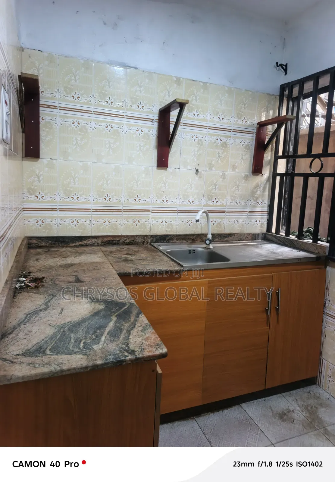 1bdrm Block of Flats in Okebadan Estate for rent in Akobo