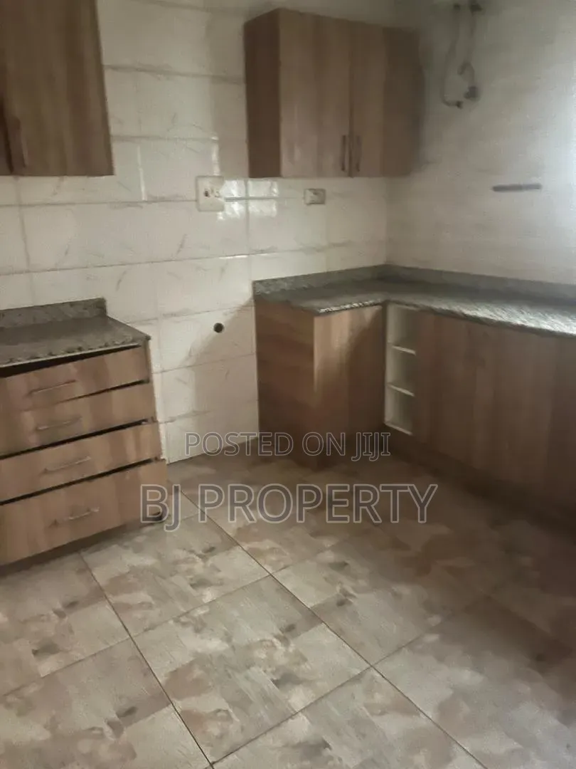 2bdrm Block of Flats in F O 1, Kubwa for rent in Kubwa