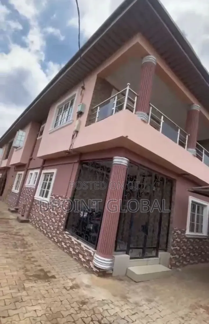 11bdrm Duplex in No, Alakuko for sale in Alakuko