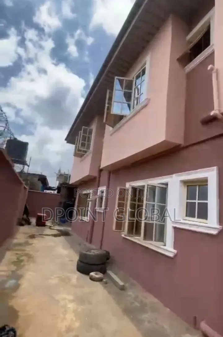 11bdrm Duplex in No, Alakuko for sale in Alakuko