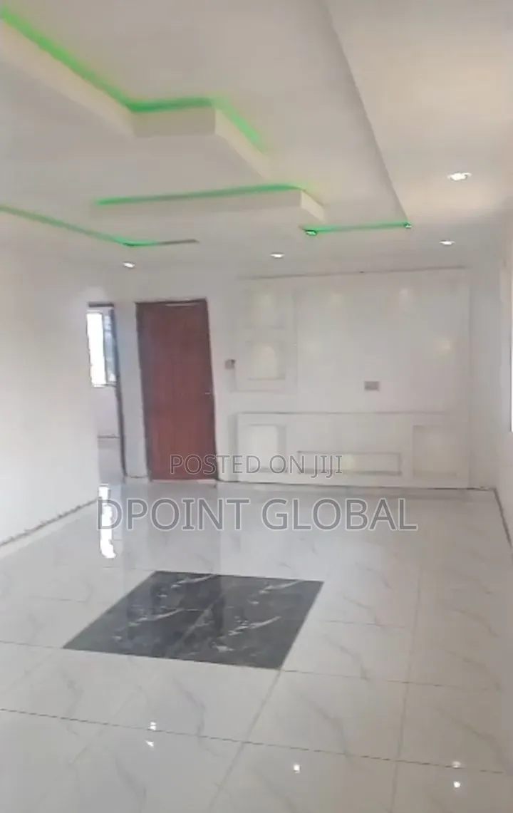 3bdrm Apartment in Abesan Federal for sale in Abesan