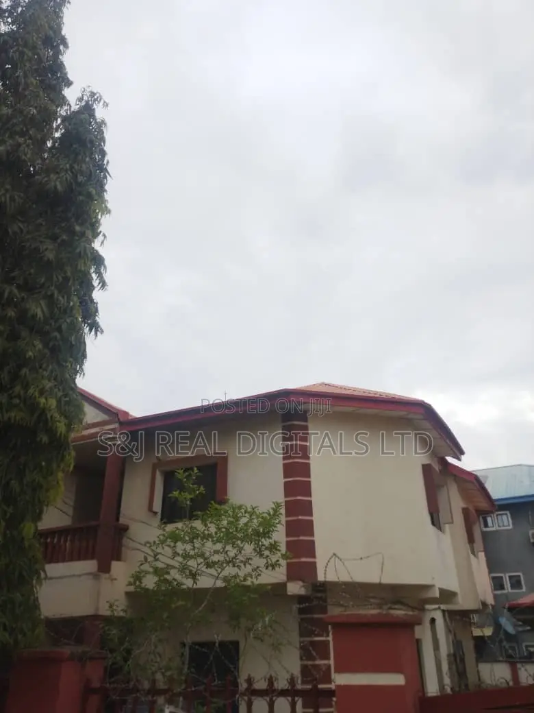 9bdrm Duplex in Mabushi for sale in Mabushi