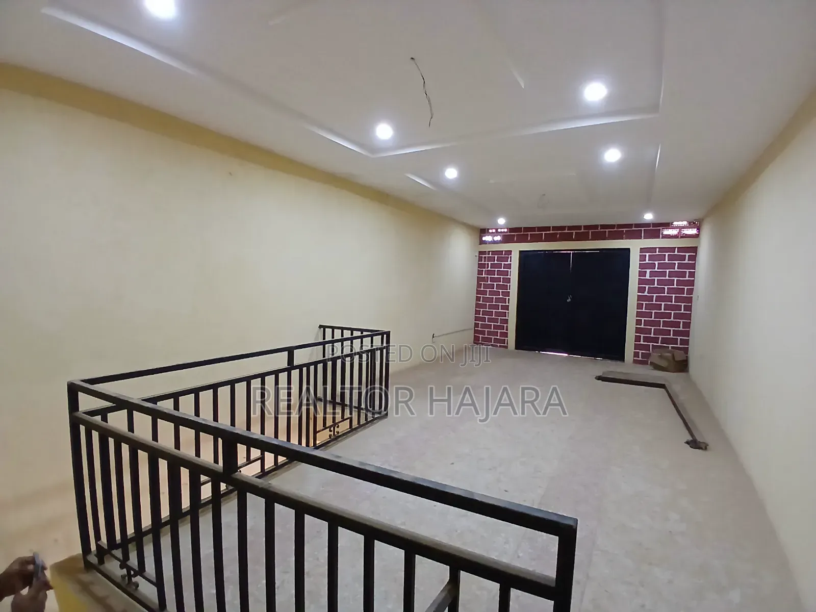 Shop Available at Fo1 Market Kuwba Abuja in Kubwa