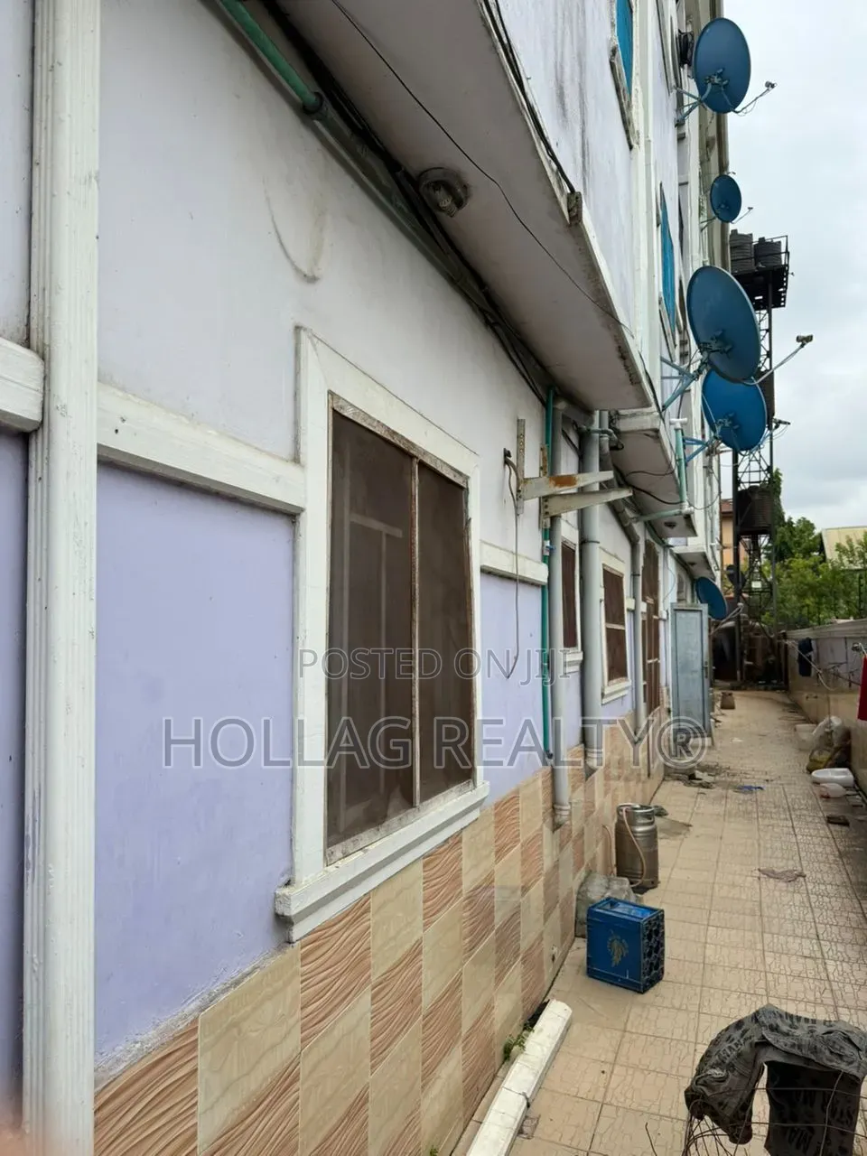 3bdrm Block of Flats in Ago Palace for sale in Ago Palace